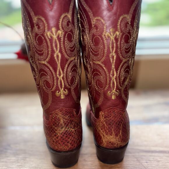Ferrini Red & Gold Leather Cowboy Boots Western Snip Toe Women’s Size 7 B - EUC - Picture 5 of 11
